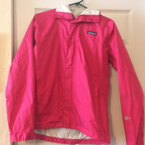 Patagonia Women's Raincoat Small